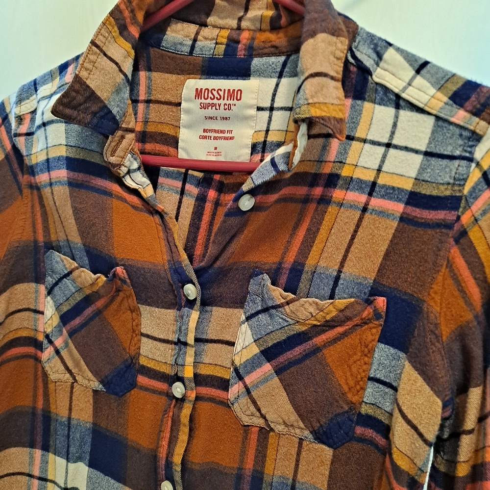 plaid shirt boyfriend fit great colors